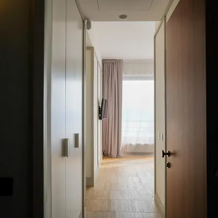 Almana Guest house *