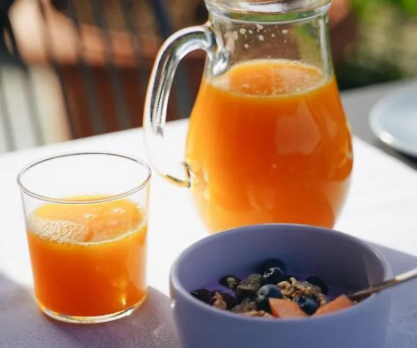 Konukevi Almana Cernobbio