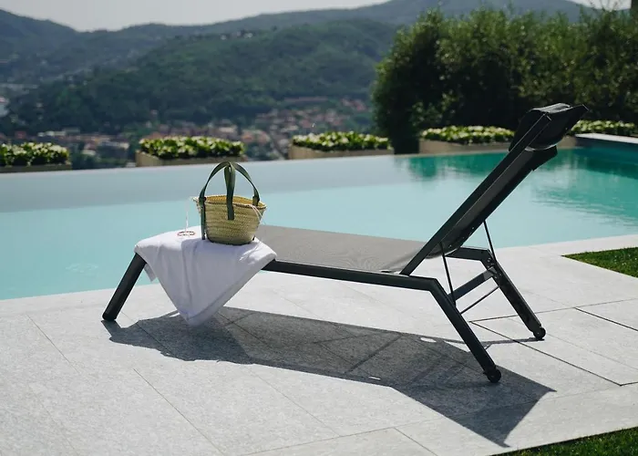 Almana ゲストハウス チェルノッビオ