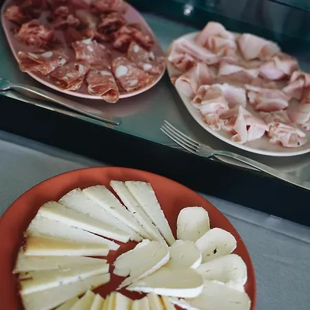 Almana Gæstehus Cernobbio